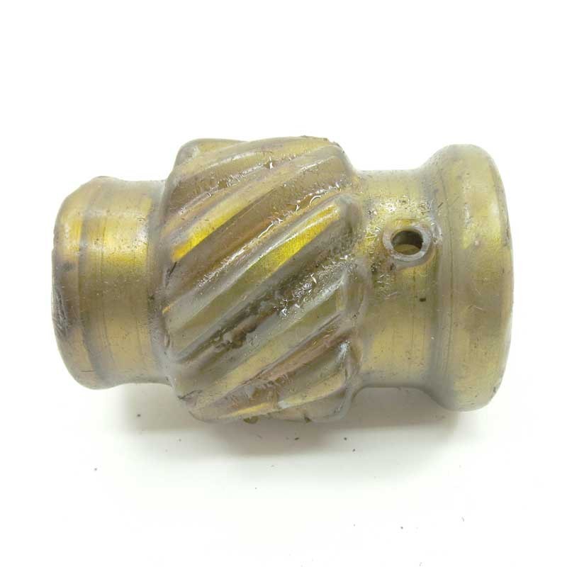 Pignon commande de pompe à huile