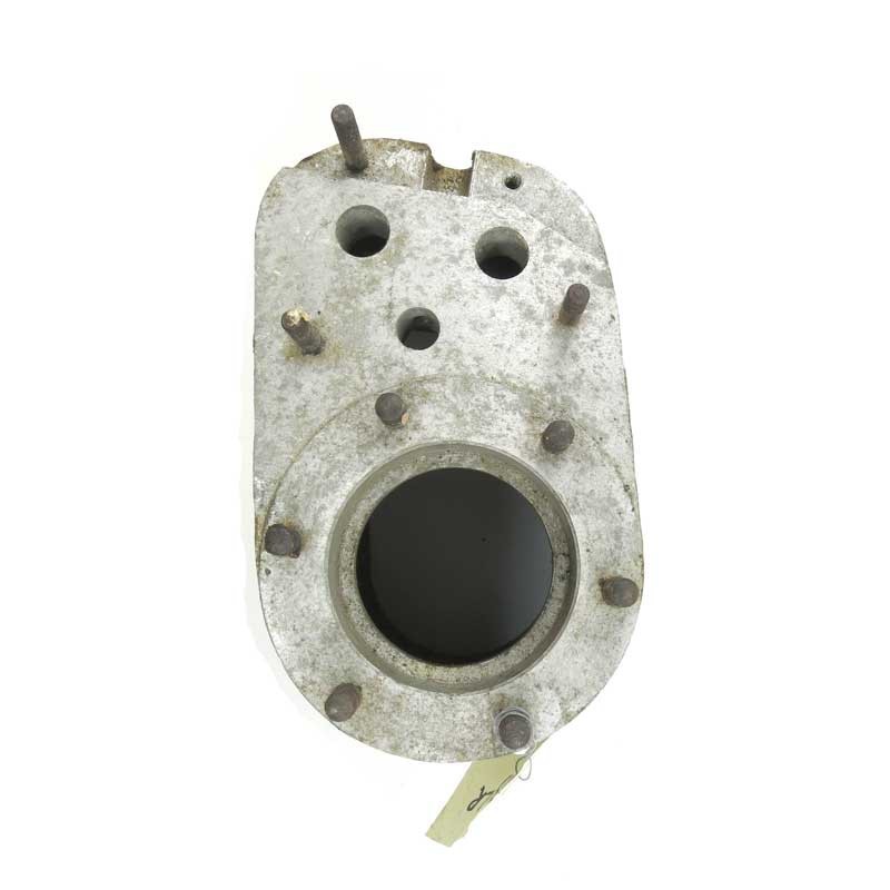 Housing for front output shaft 1951-55