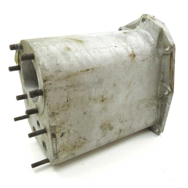 Housing for front output shaft 1951-55