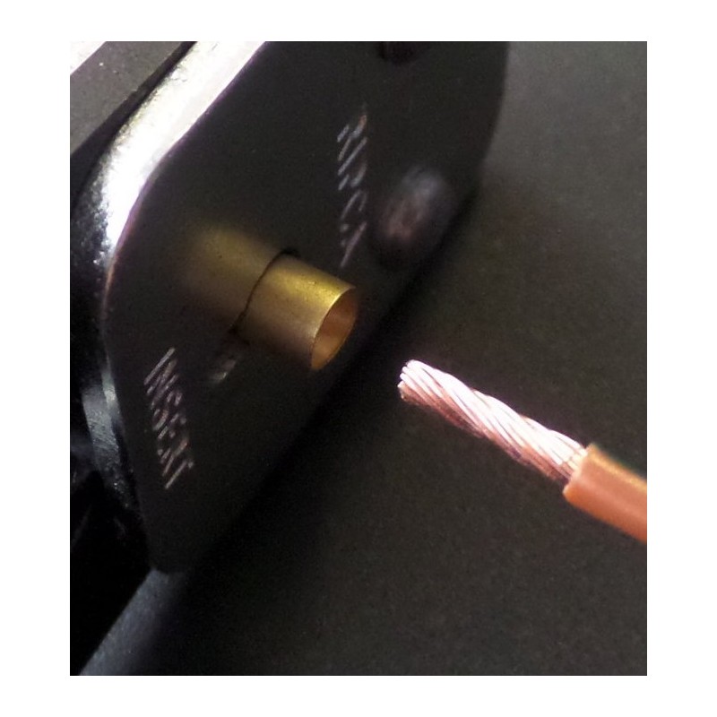 Outil à sertir embouts électriques