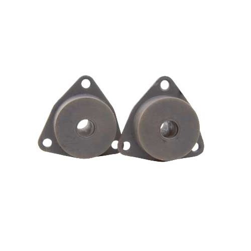 Silent bloc supérieur tirant de pont arrière