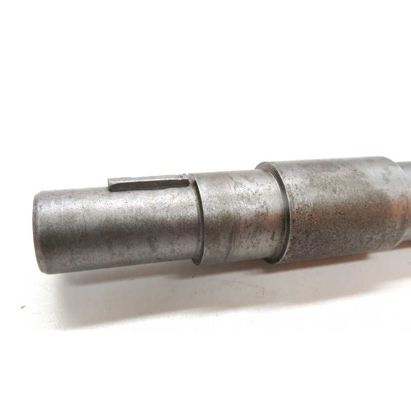 Splined cross shaft for clutch fork - used