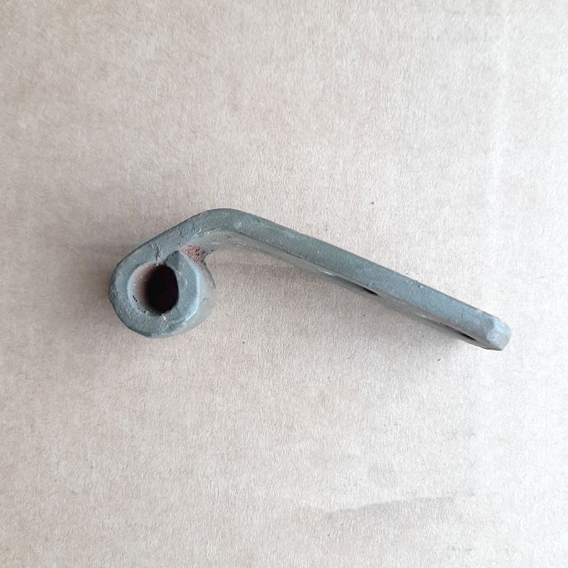 Hinge for side screen - used