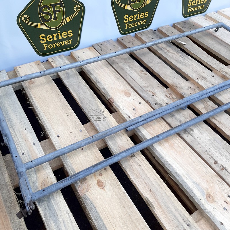 Cadre pare-brise Serie 1 80'