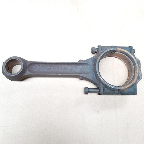 Con rod 2.25L petrol - used
