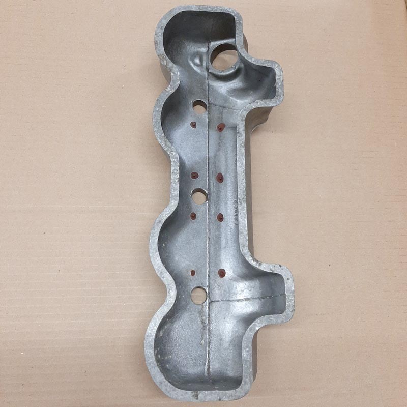 Rocker cover 2L essence 1952-58 - used