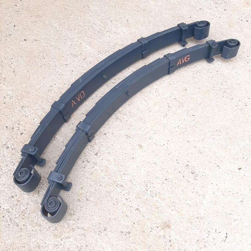 Lames de ressort avant - paire