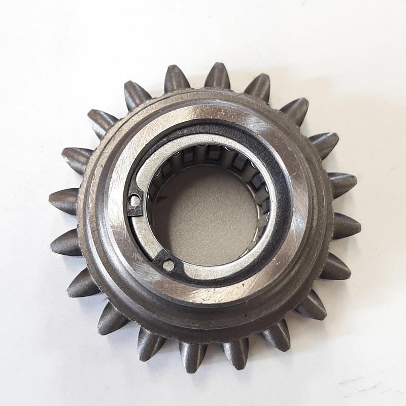 Reverse idler gear - suffix B onwards