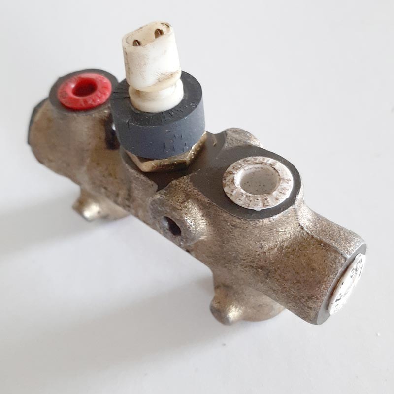 Shuttle valvle - dual system - Reconditionned