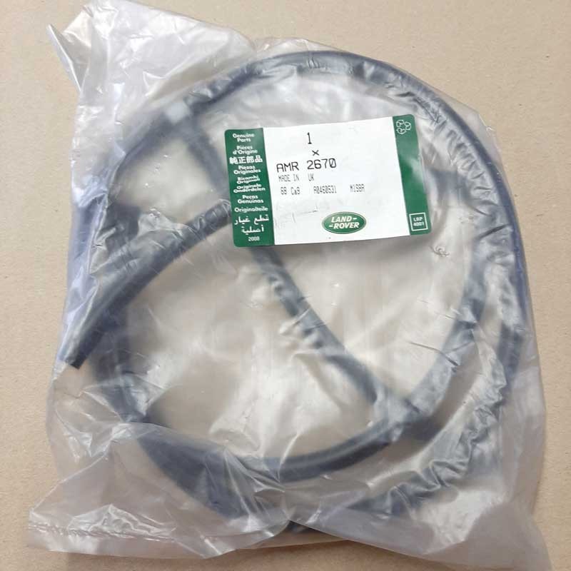 Tuyau lave glace pare-brise  - P38