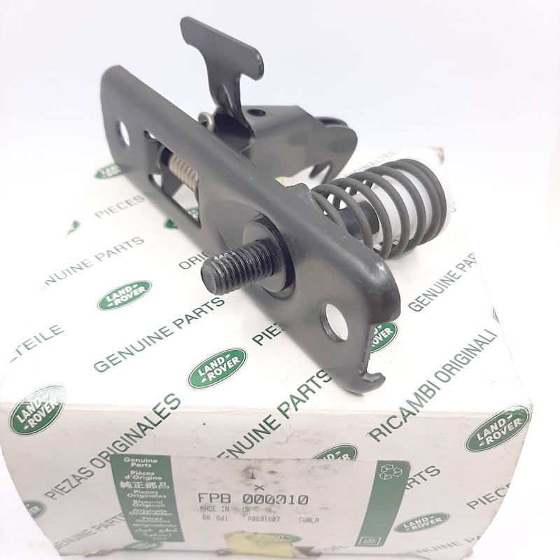 Fermeture capot - Free1