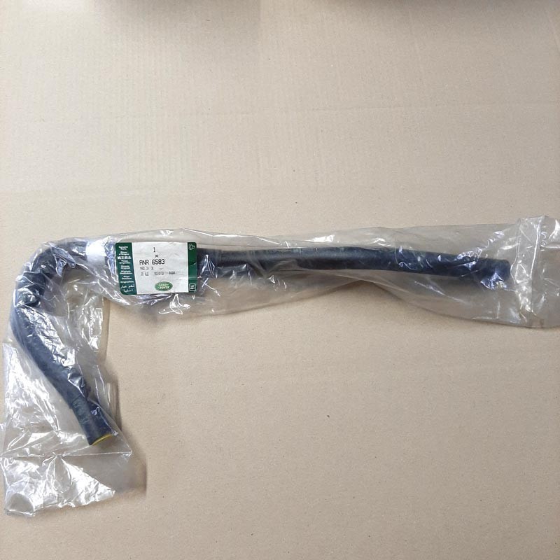 Tuyau réservoir - pompe direction assistée