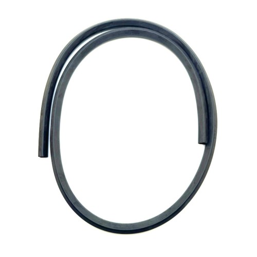 Truck cab rear window panel to roof rubber seal