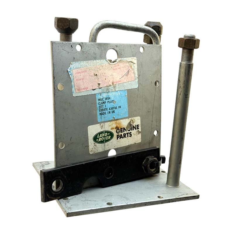 Plaque de fixation pour porte de secours arrière Def.