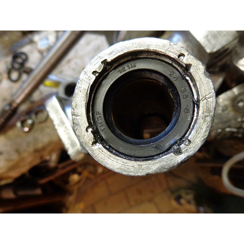 Oil seal for rocker shaft 1948-53